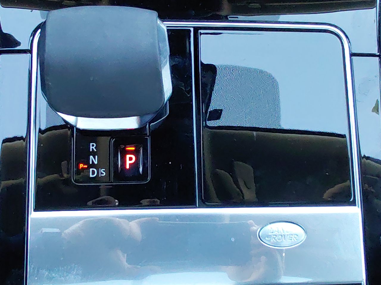 LAND ROVER - 22