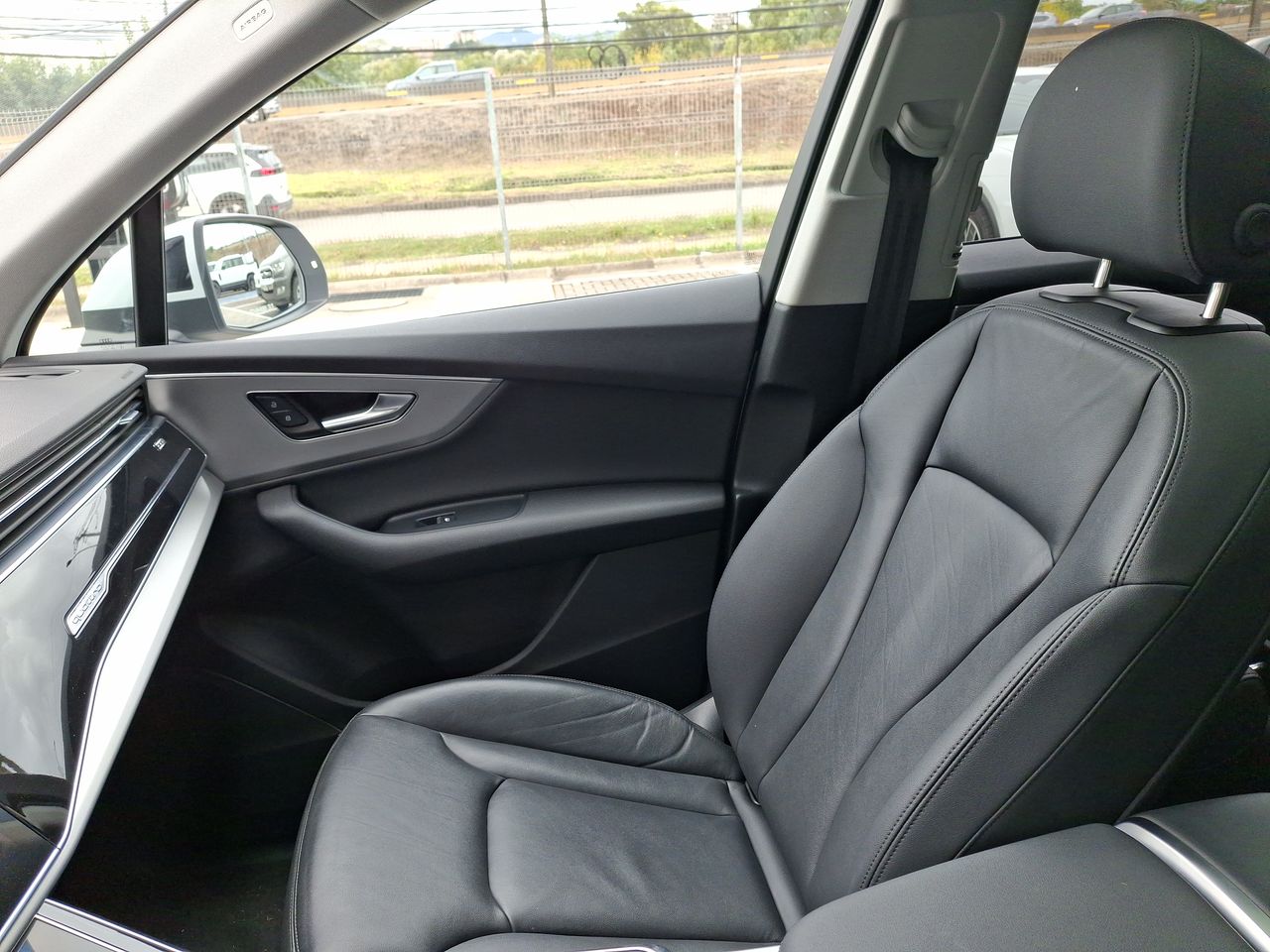 AUDI - 26