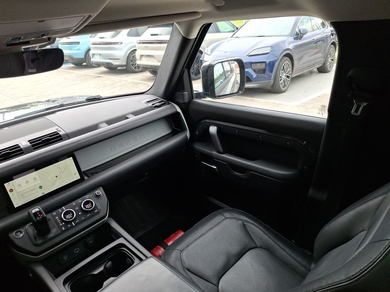 LAND ROVER - 2