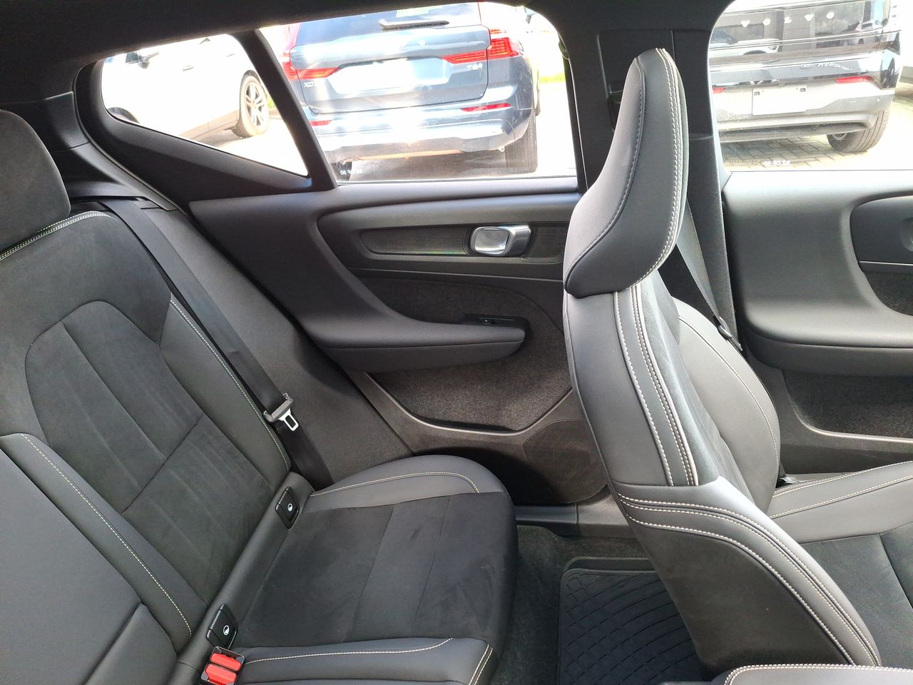 VOLVO - 7