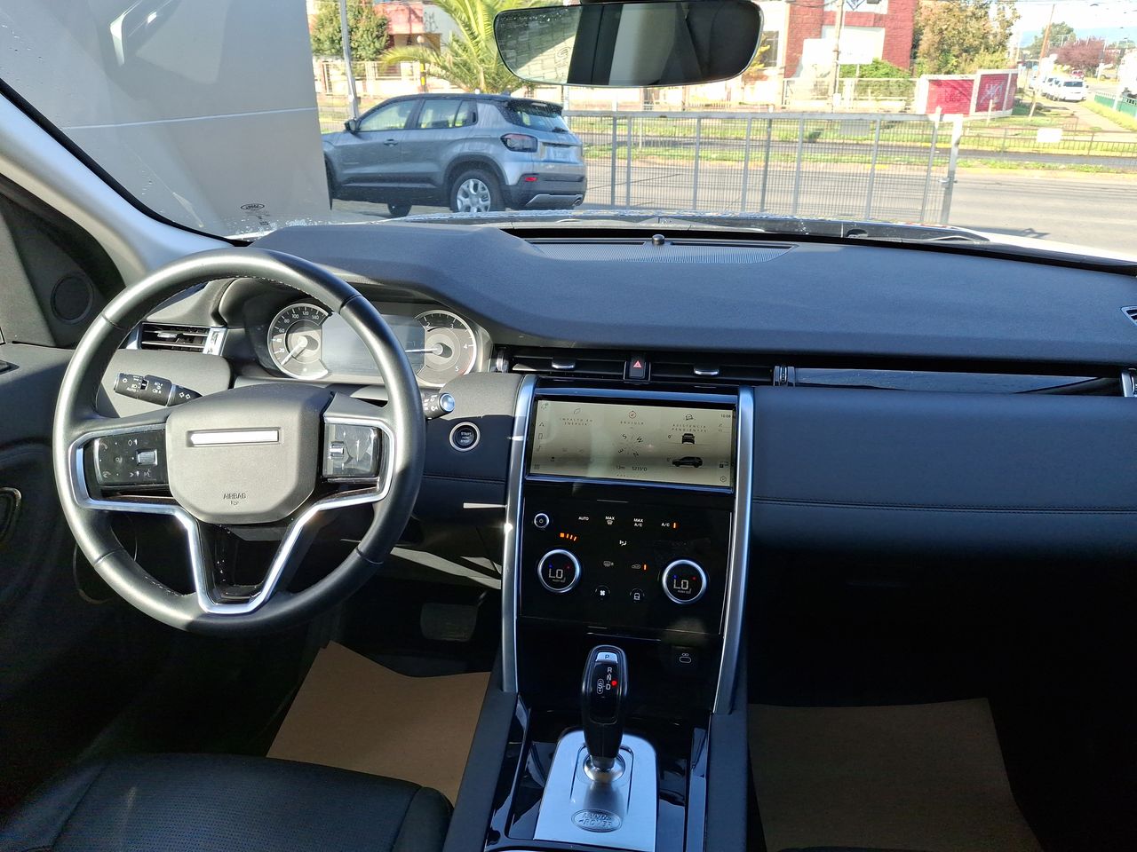 LAND ROVER - 5