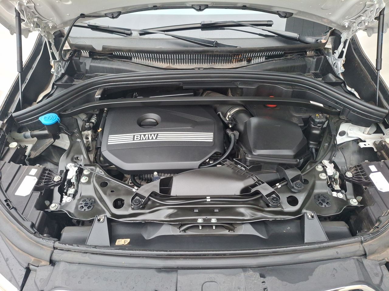 BMW - 10