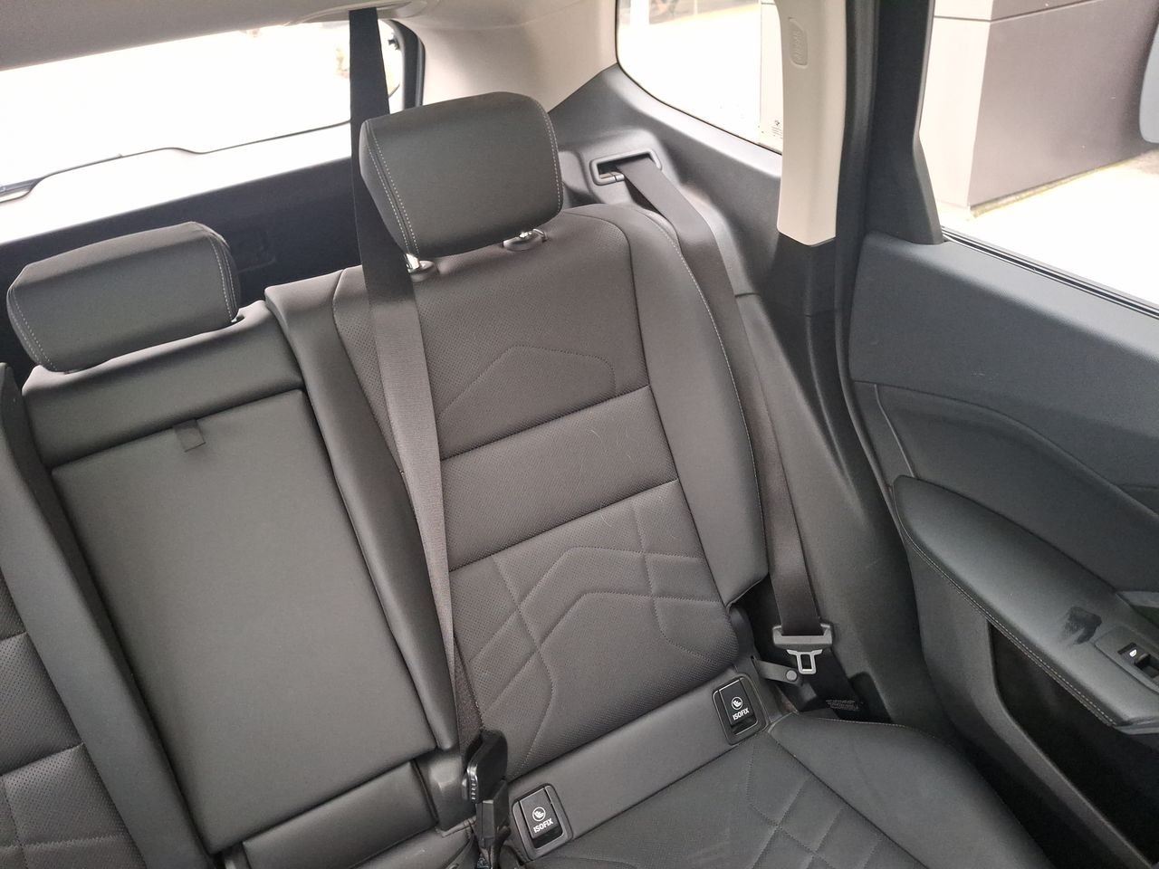 BMW - 5