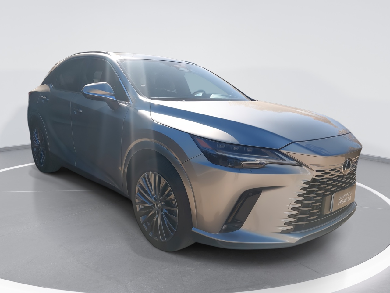 LEXUS