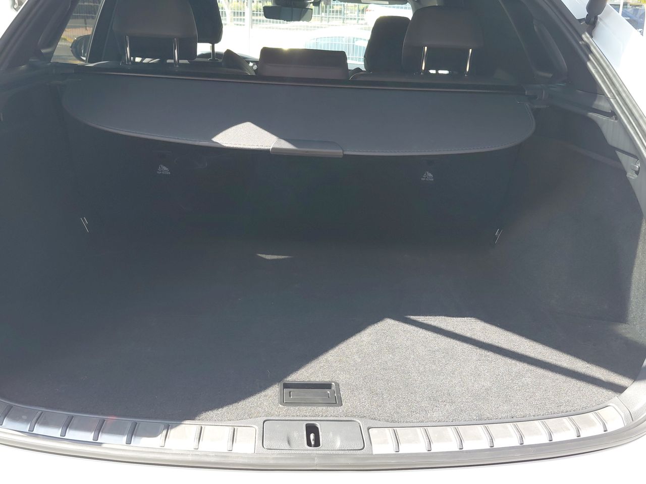LEXUS - 12