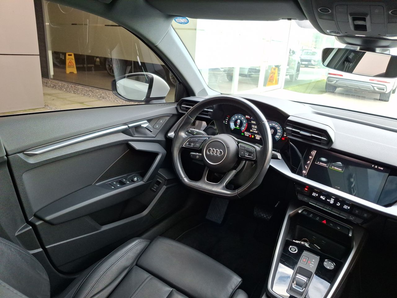 AUDI - 6