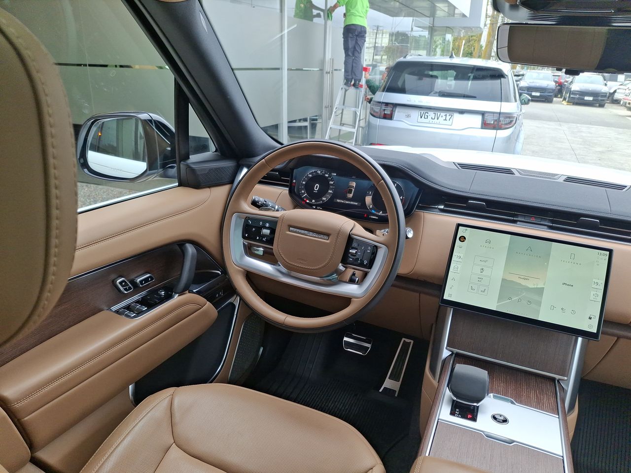 LAND ROVER - 6