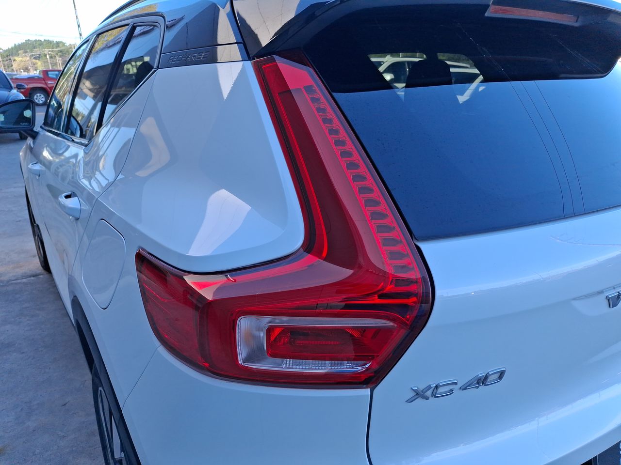 VOLVO - 12