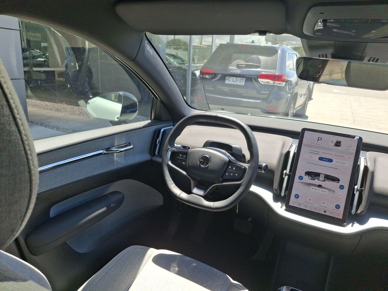 VOLVO - 8
