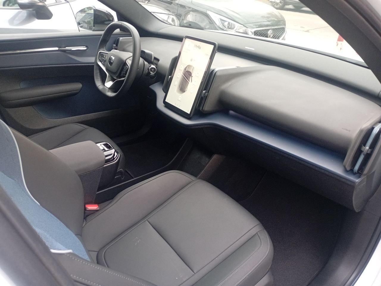 VOLVO - 5