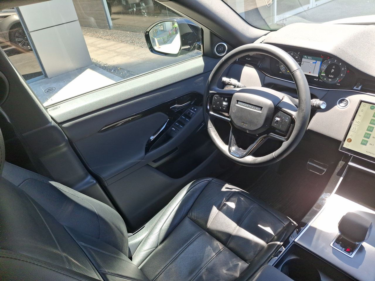 LAND ROVER - 8