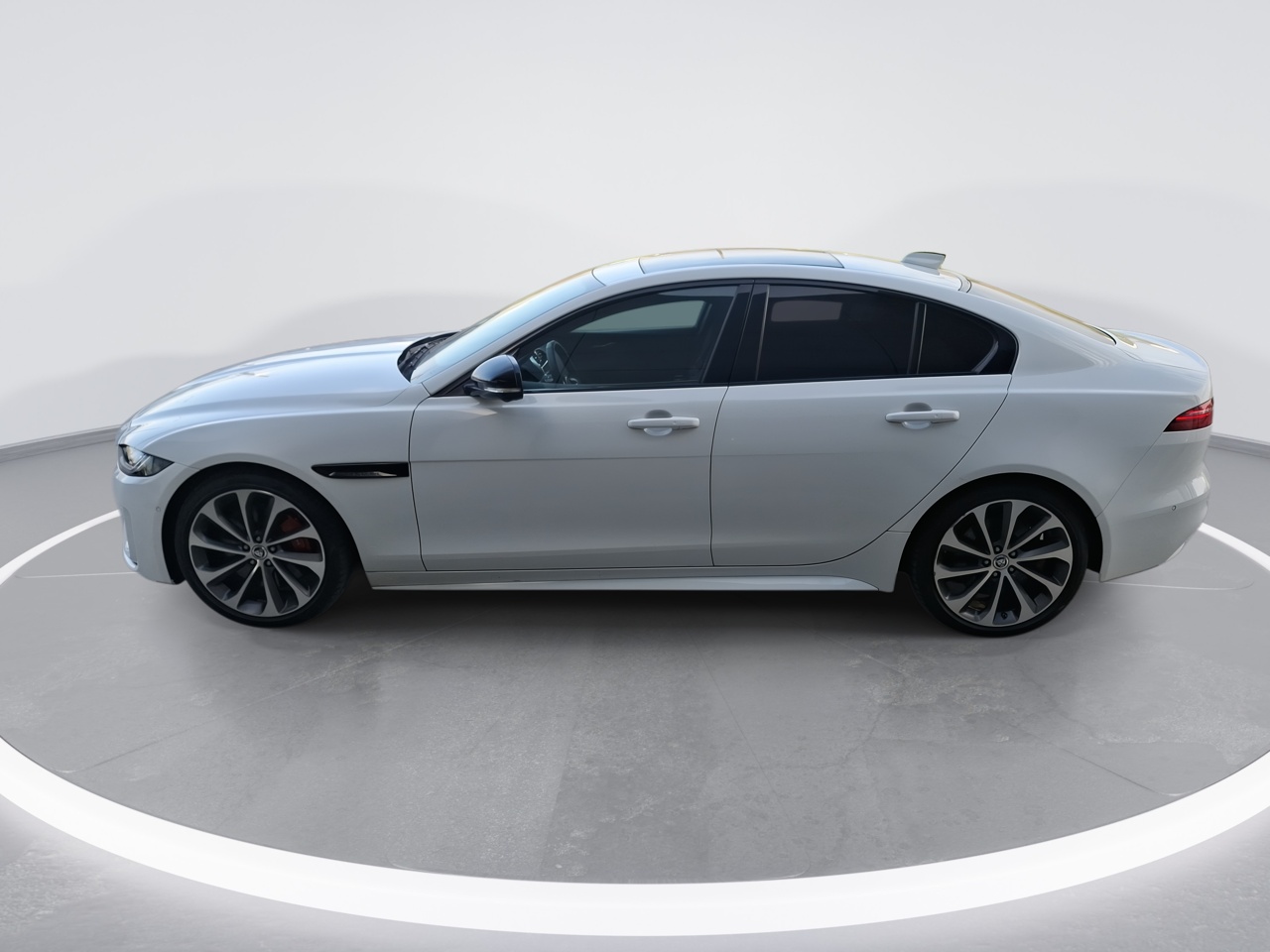 JAGUAR - 4