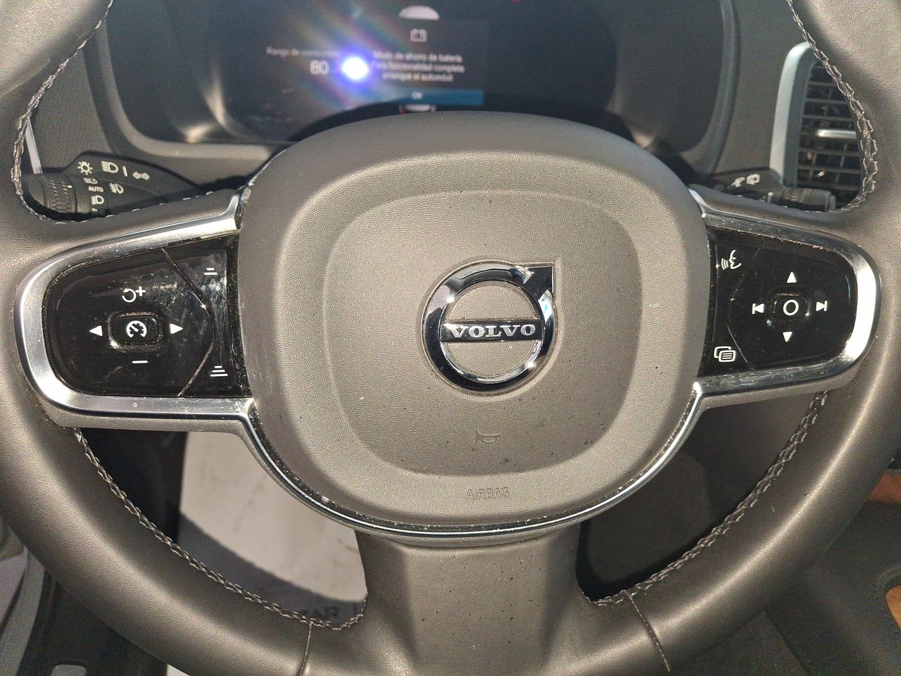 VOLVO - 20