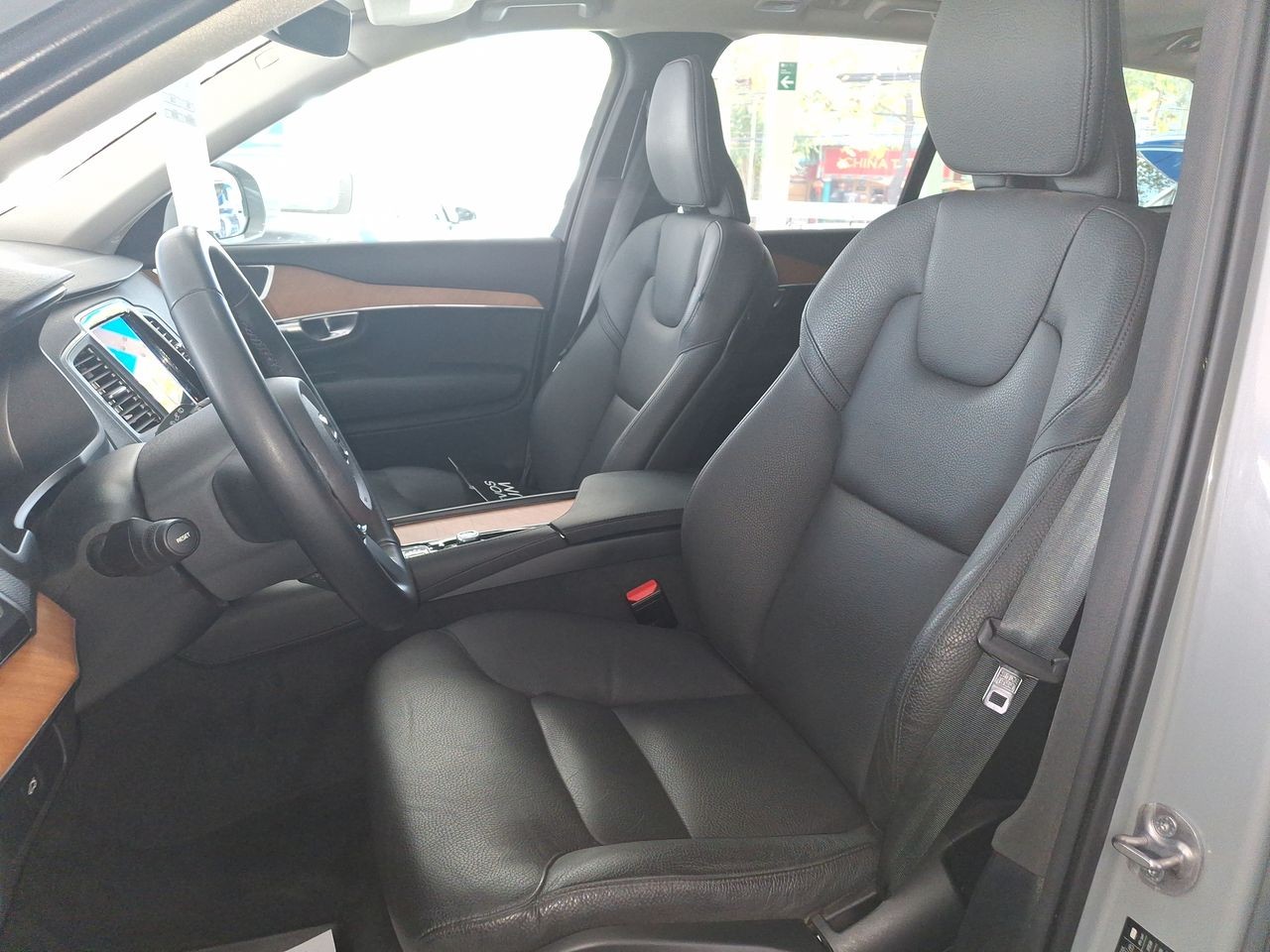 VOLVO - 24