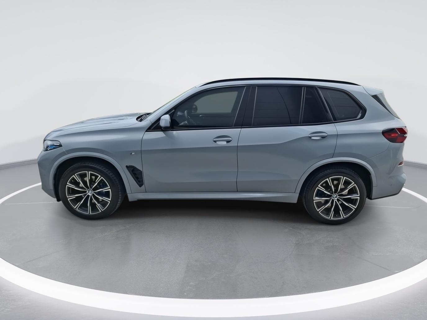 BMW - 4