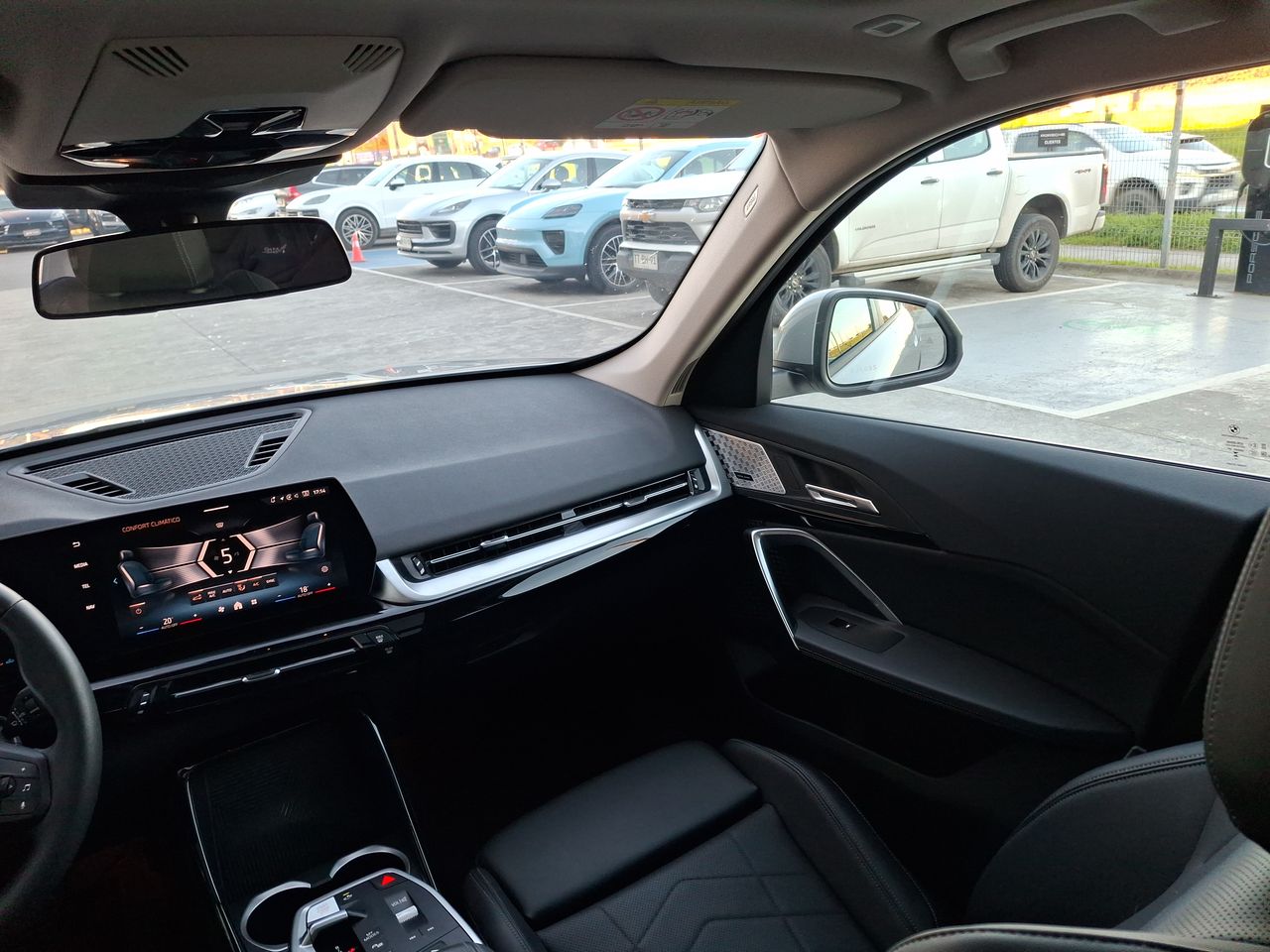 BMW - 2