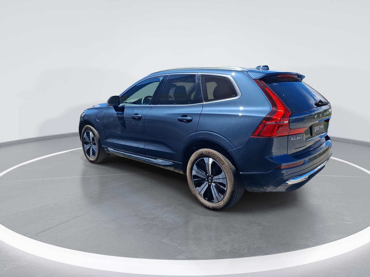 VOLVO - 5