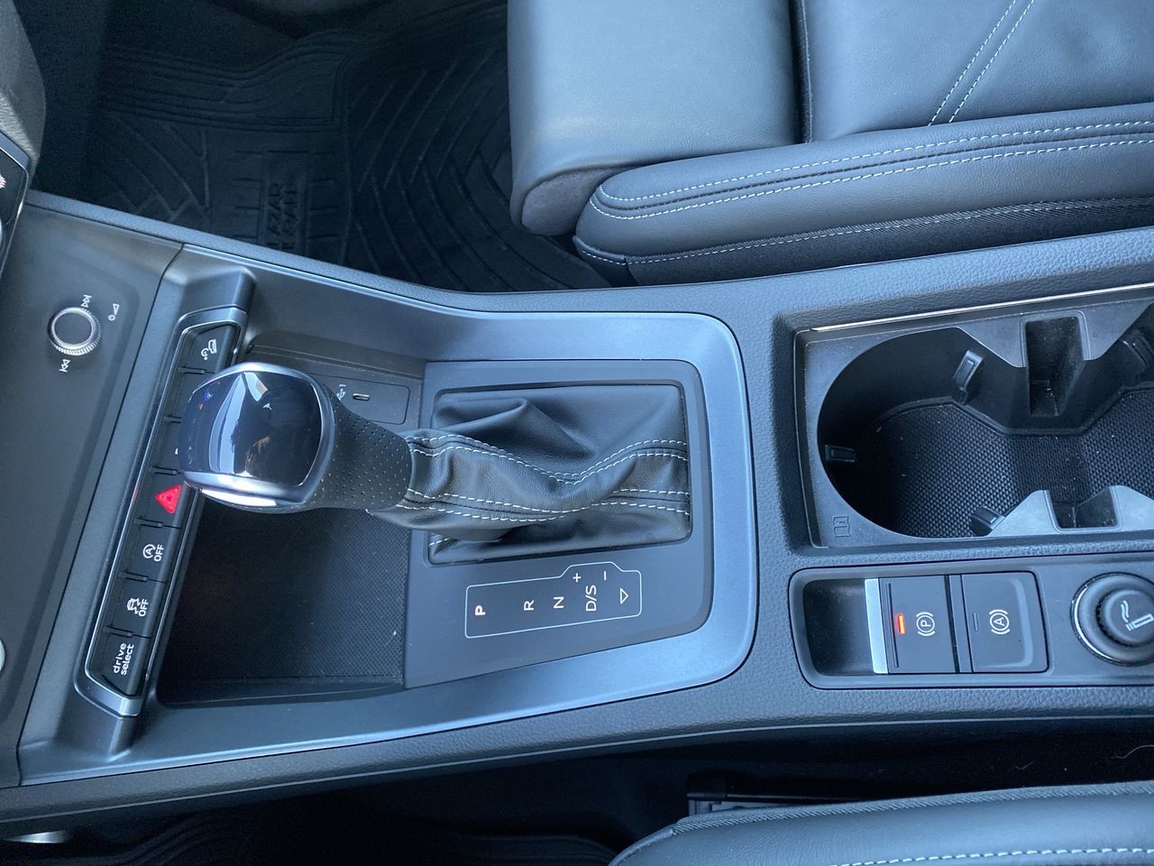 AUDI - 20