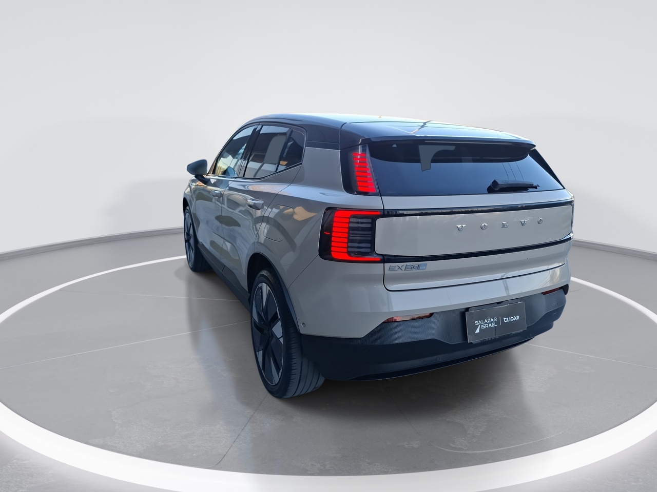 VOLVO - 5