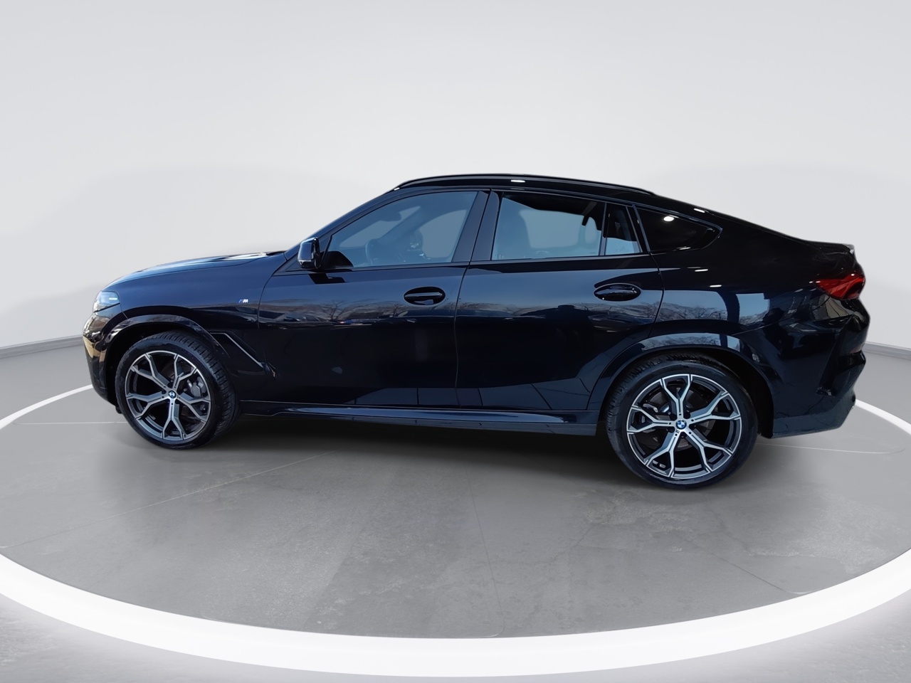 BMW - 3