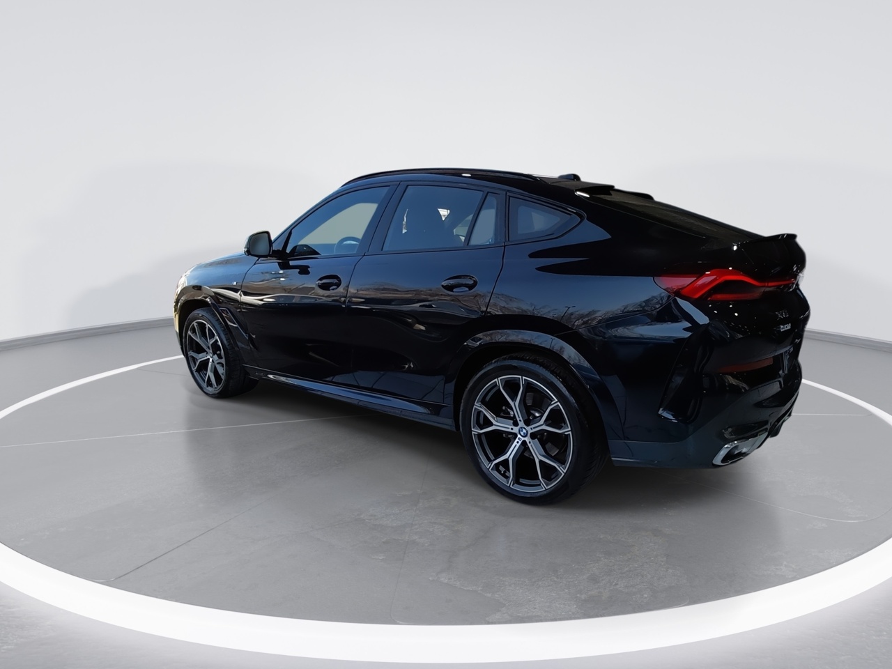 BMW - 4