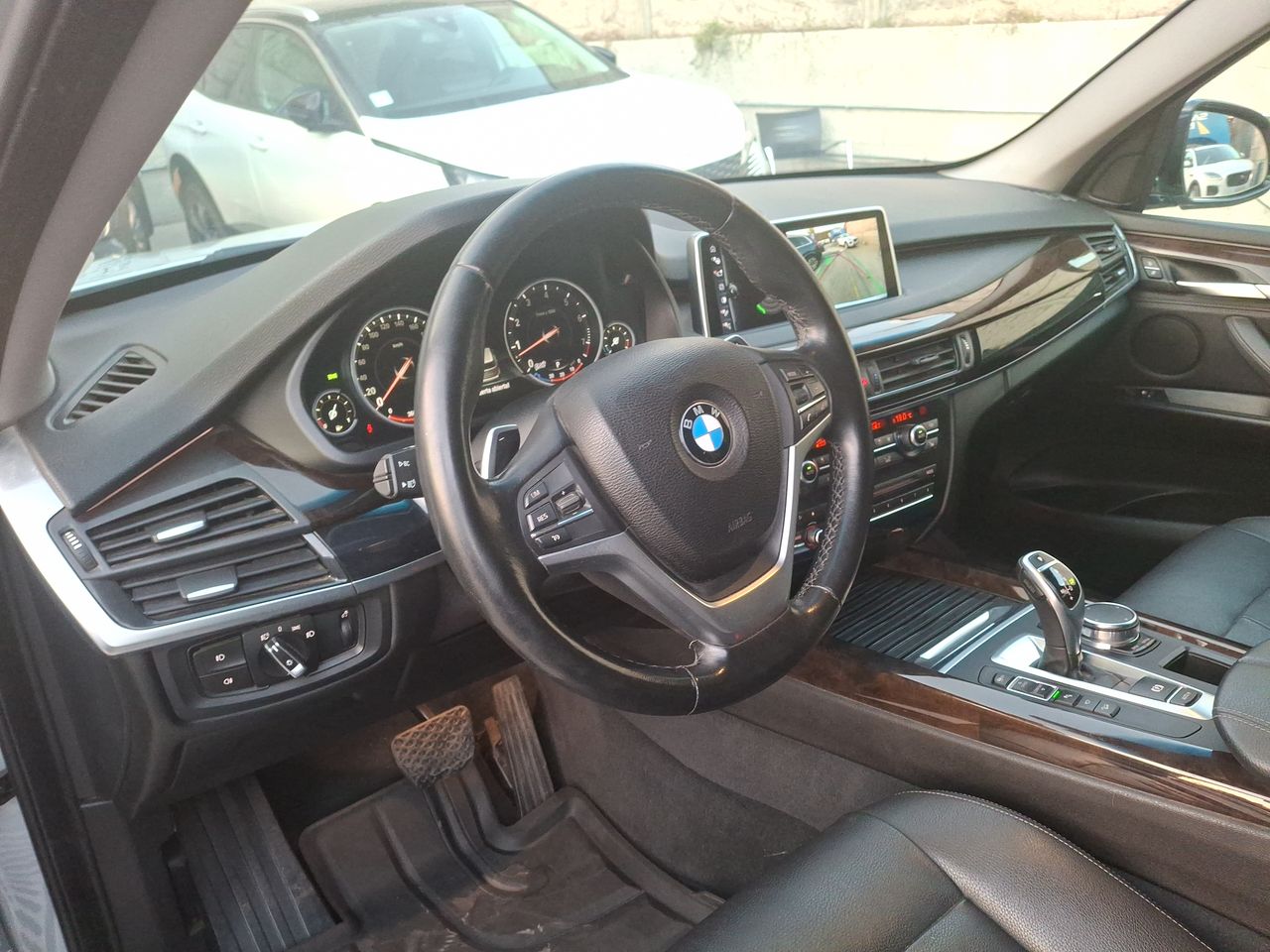 BMW - 30