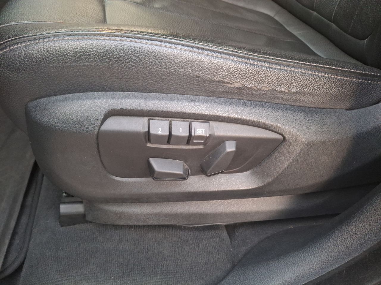 BMW - 21