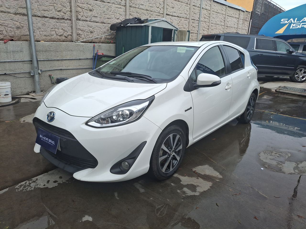 TOYOTA - 3