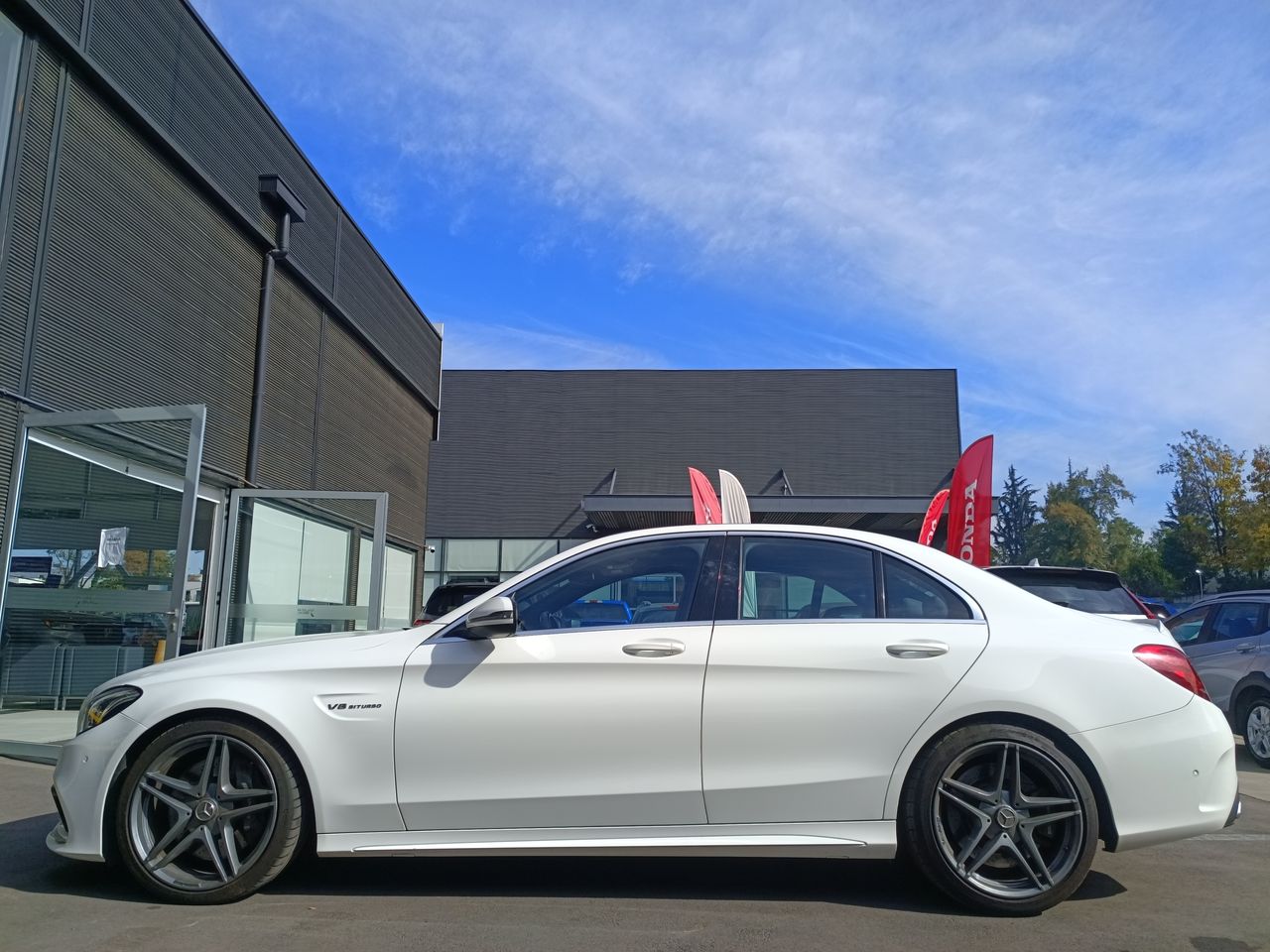 MERCEDES BENZ - 4