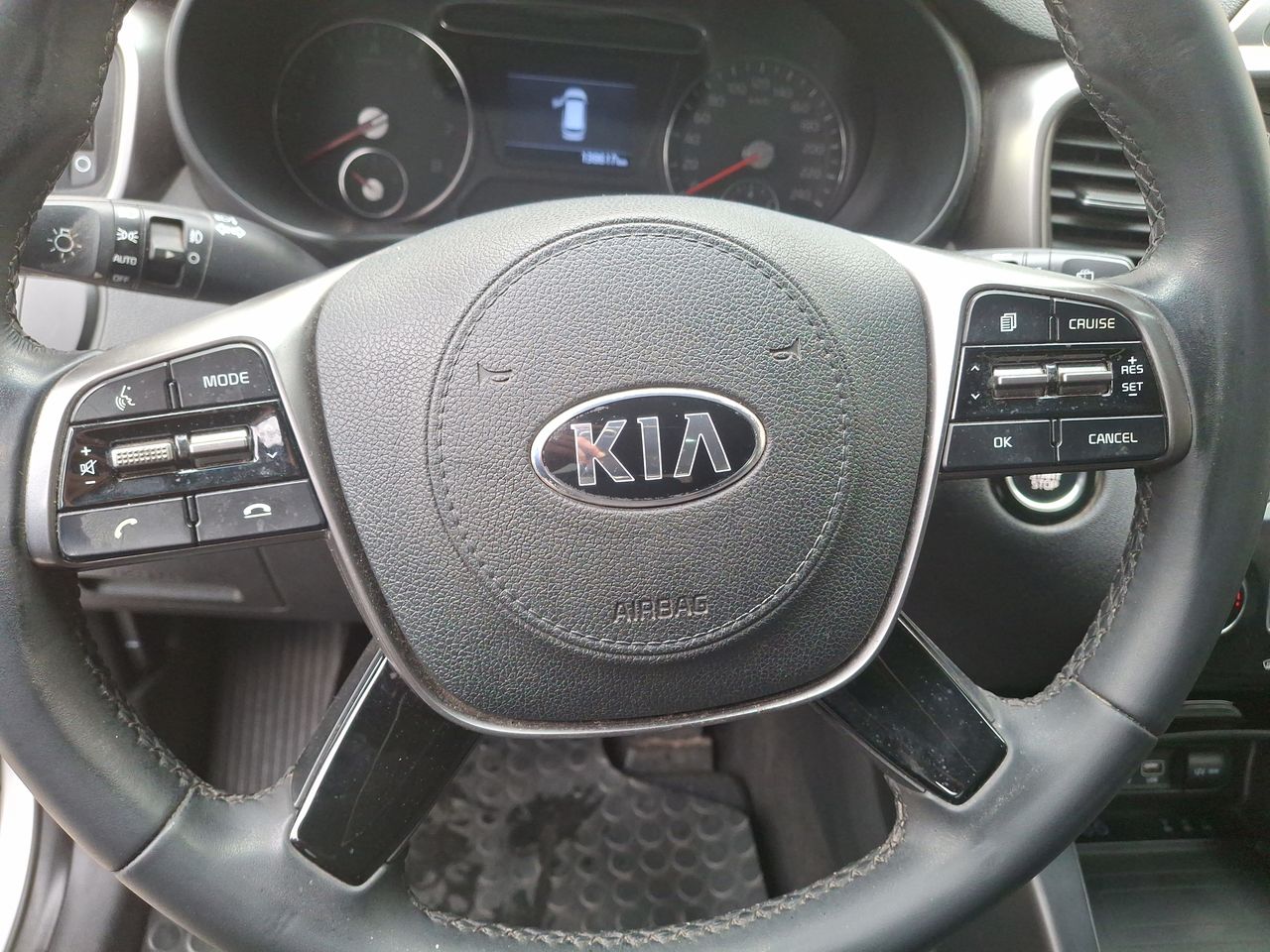 KIA - 24