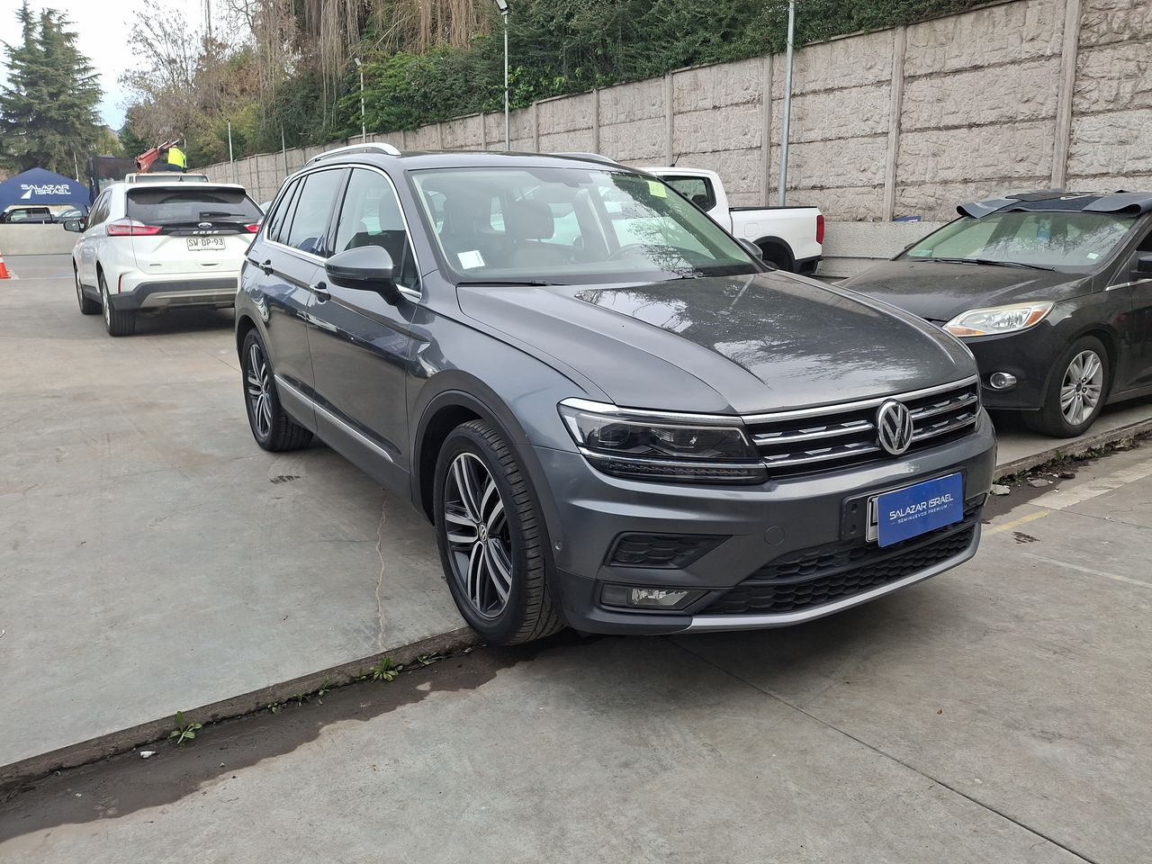 VOLKSWAGEN - 1