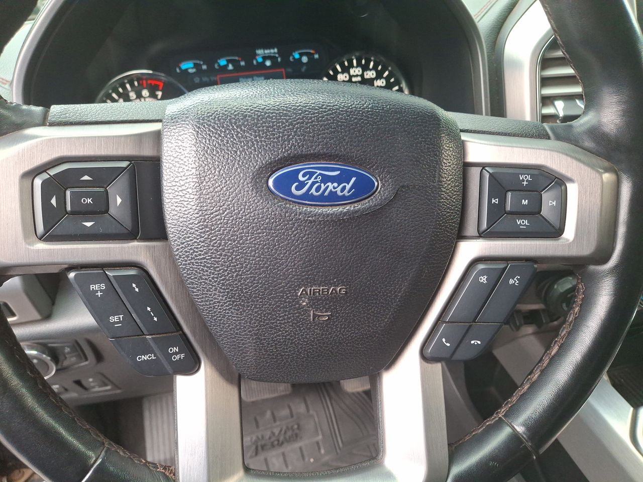 FORD - 24