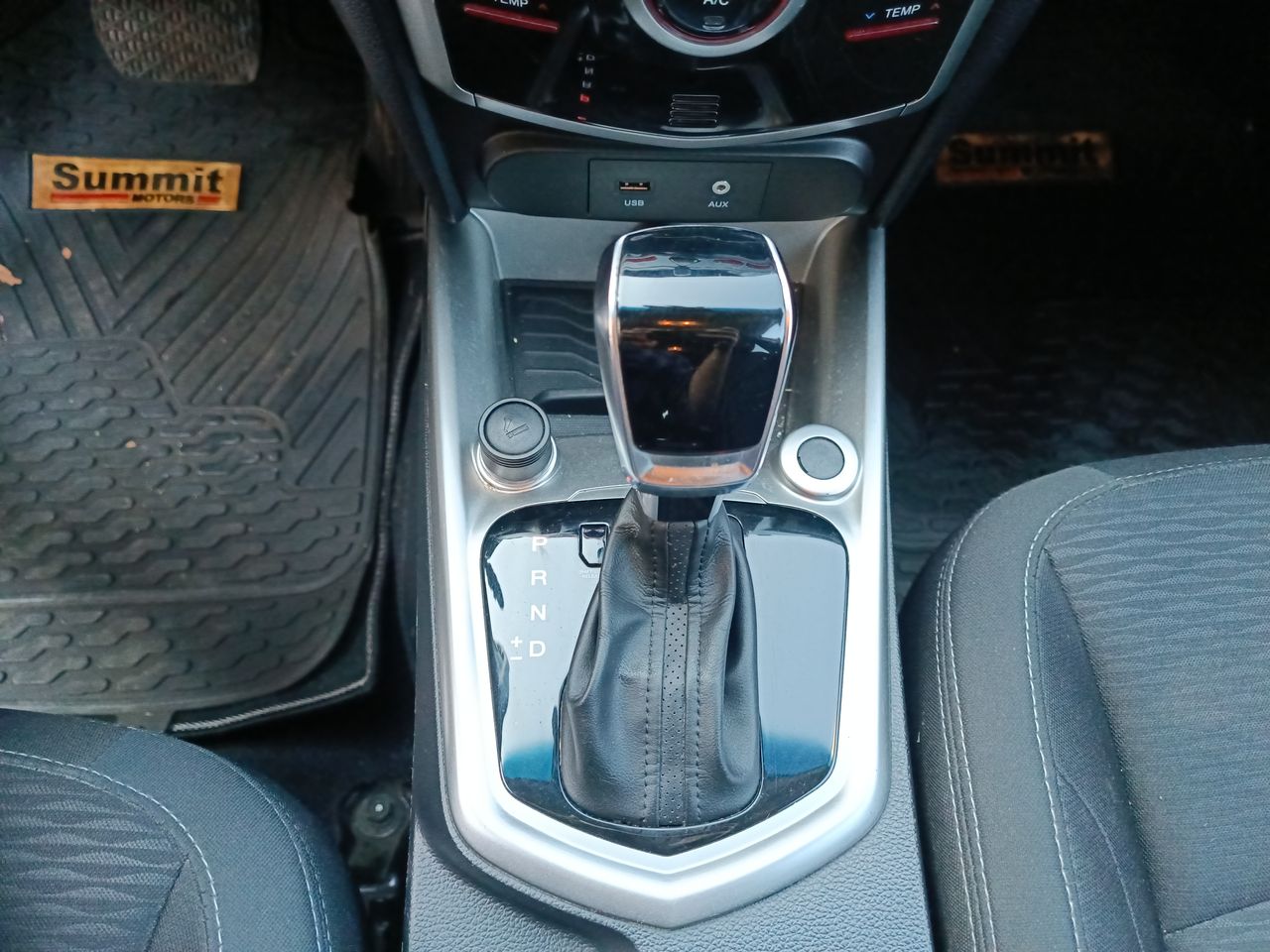 SSANGYONG - 32