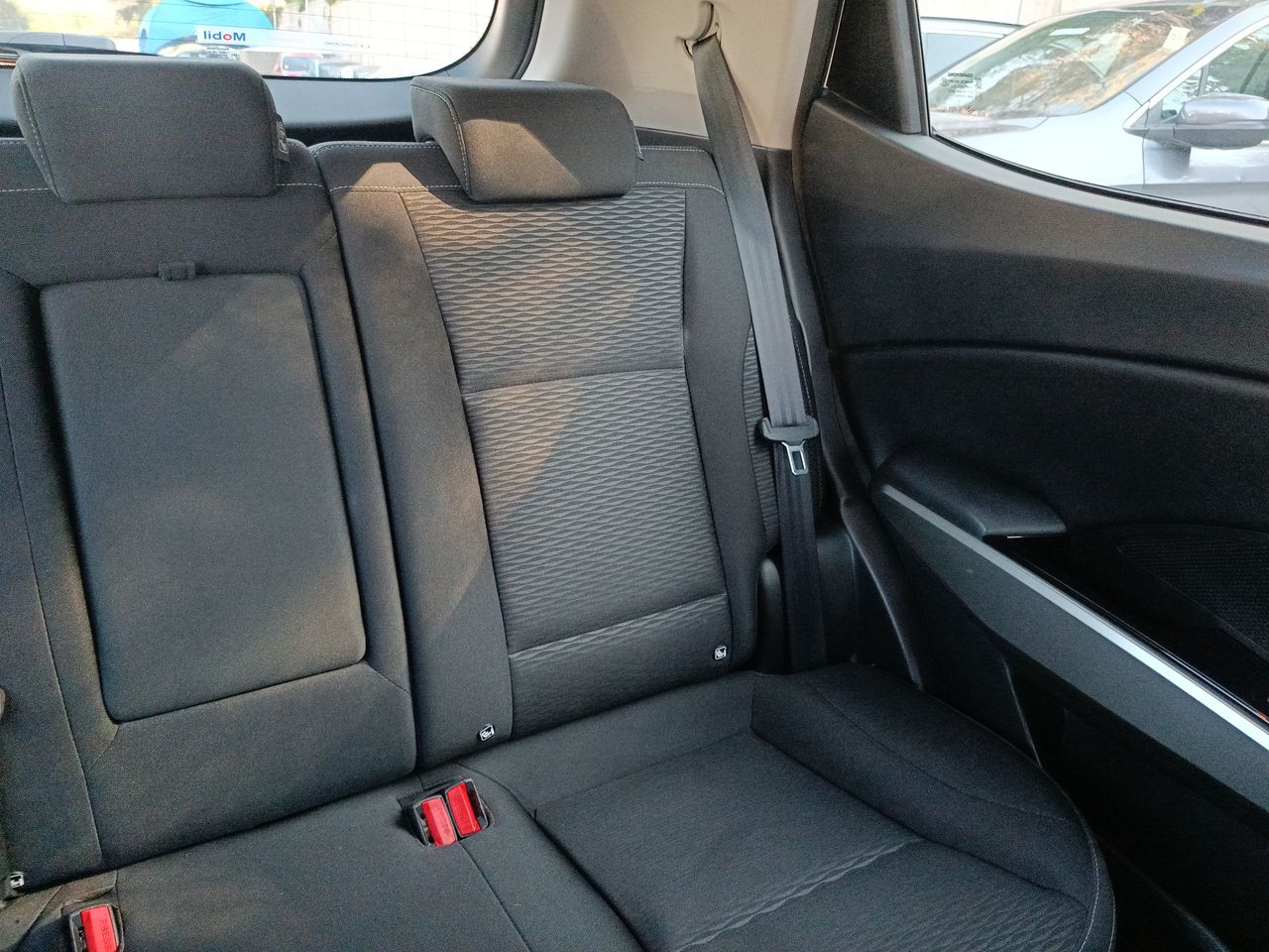 SSANGYONG - 14