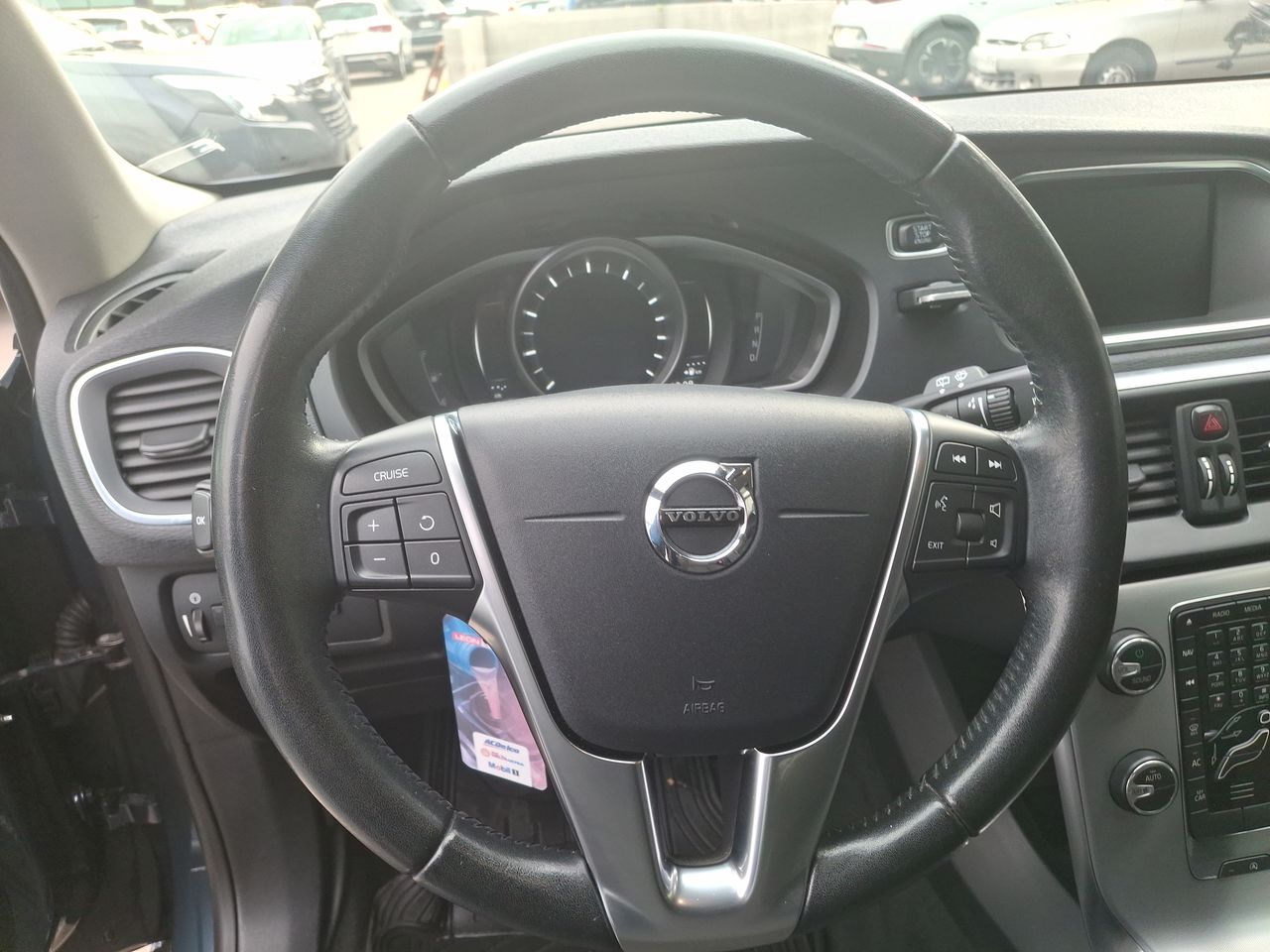 VOLVO - 23