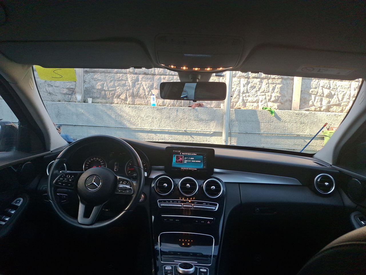 MERCEDES BENZ - 9