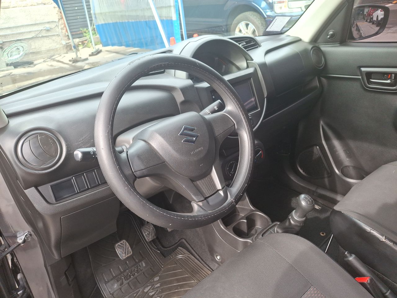 SUZUKI - 30