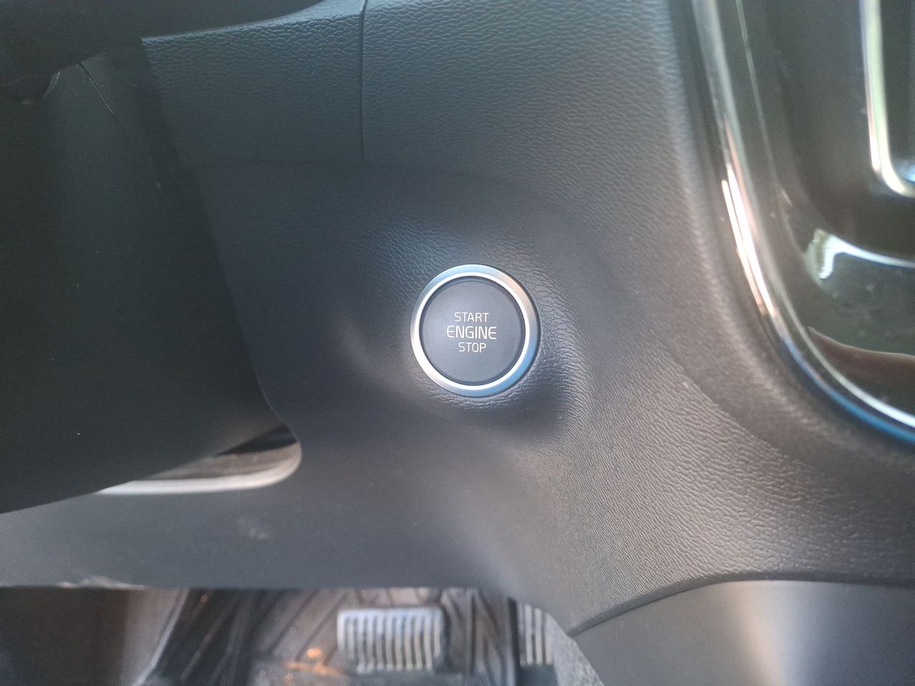 VOLVO - 33
