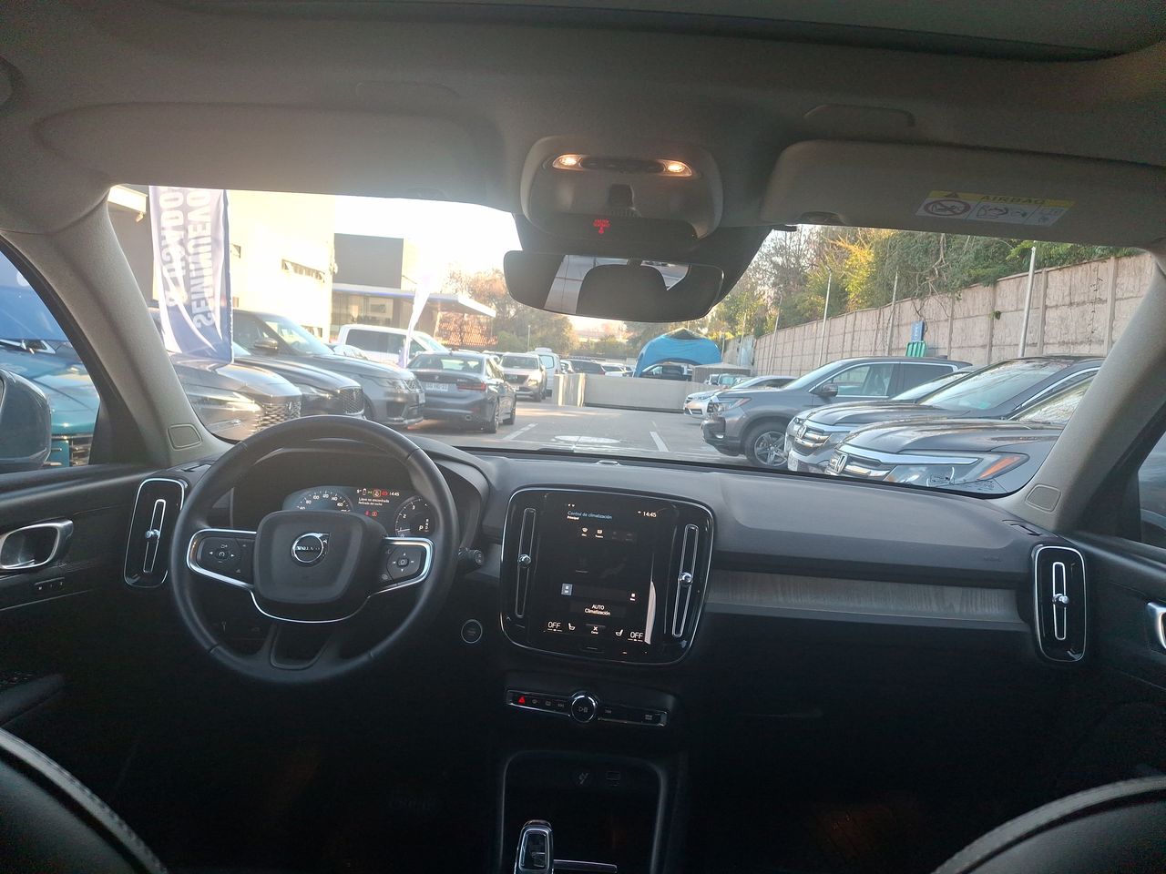 VOLVO - 9
