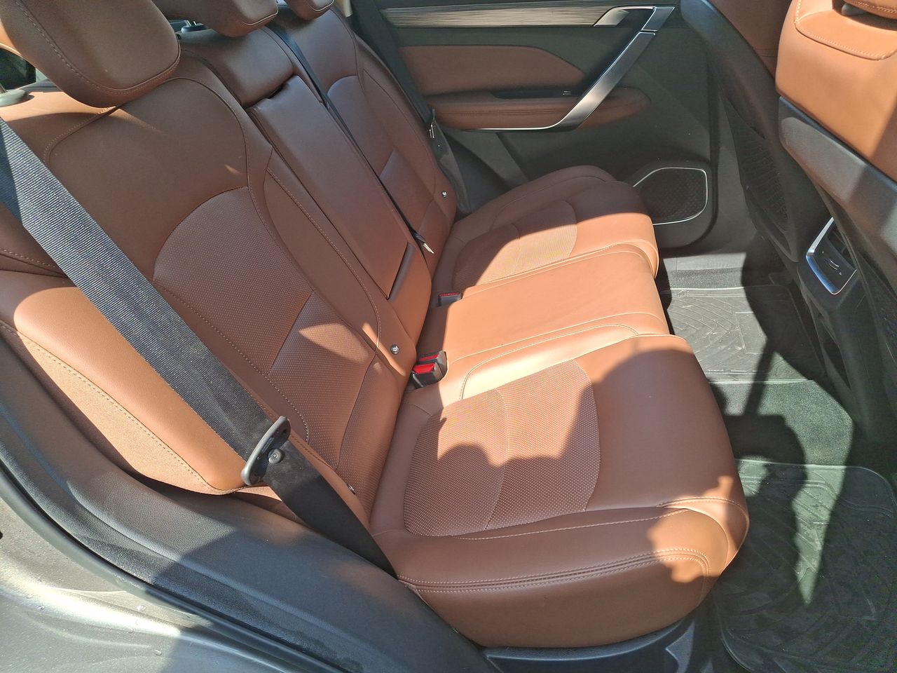 GEELY - 33