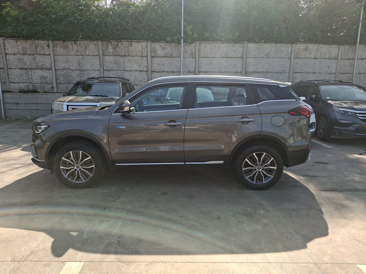 GEELY - 4