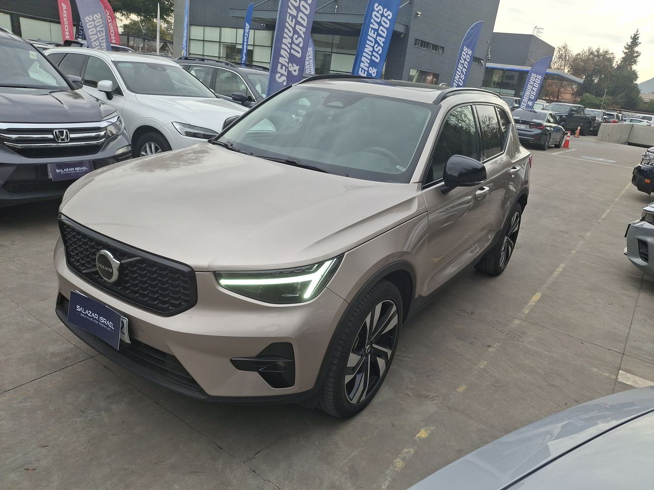 VOLVO - 3