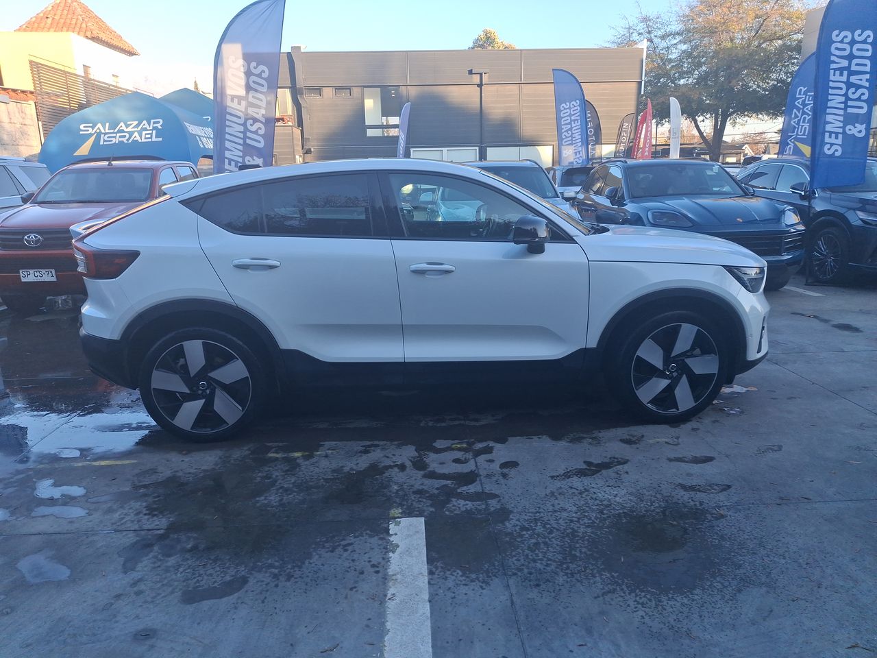 VOLVO - 8