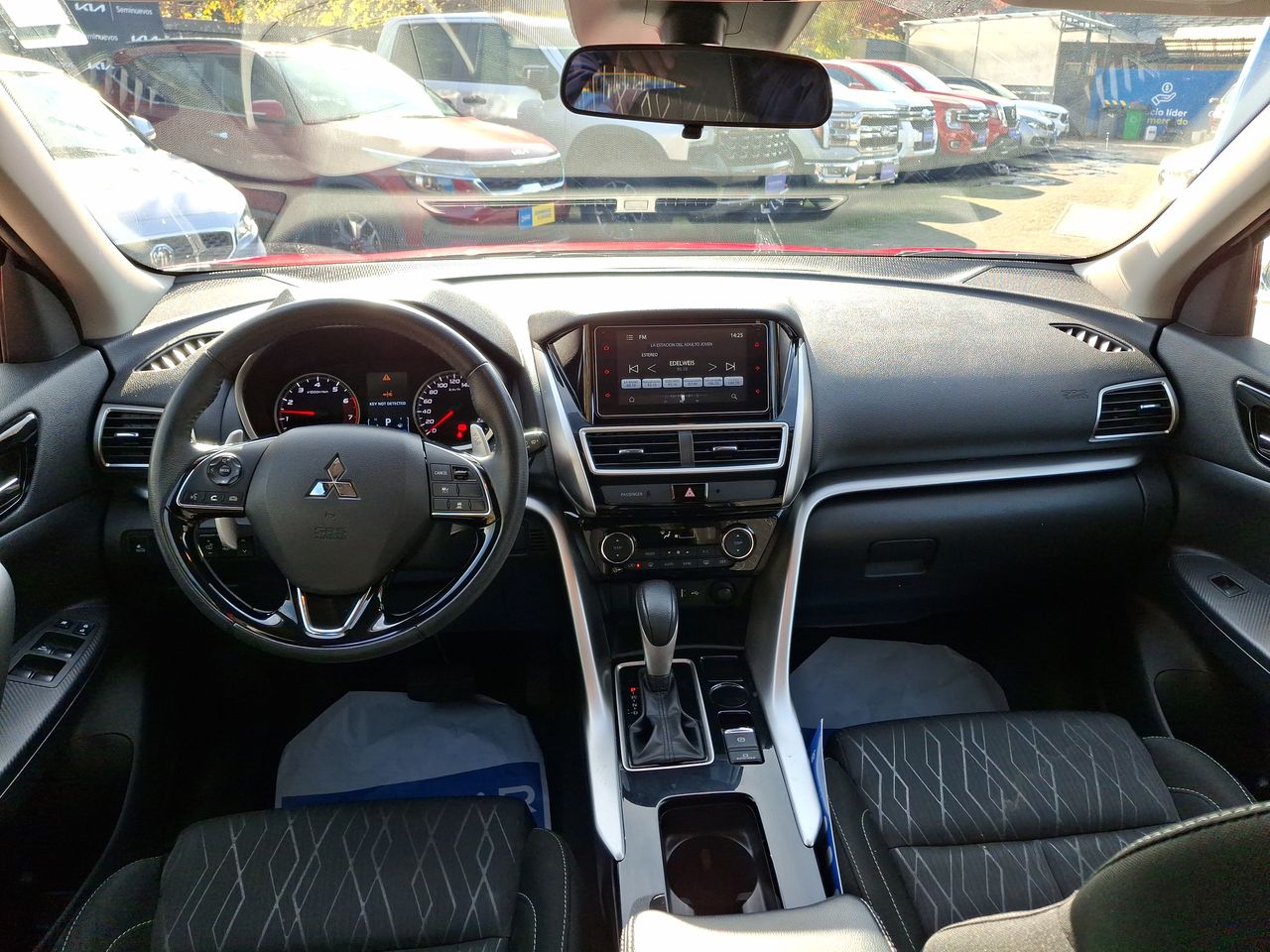 MITSUBISHI - 32