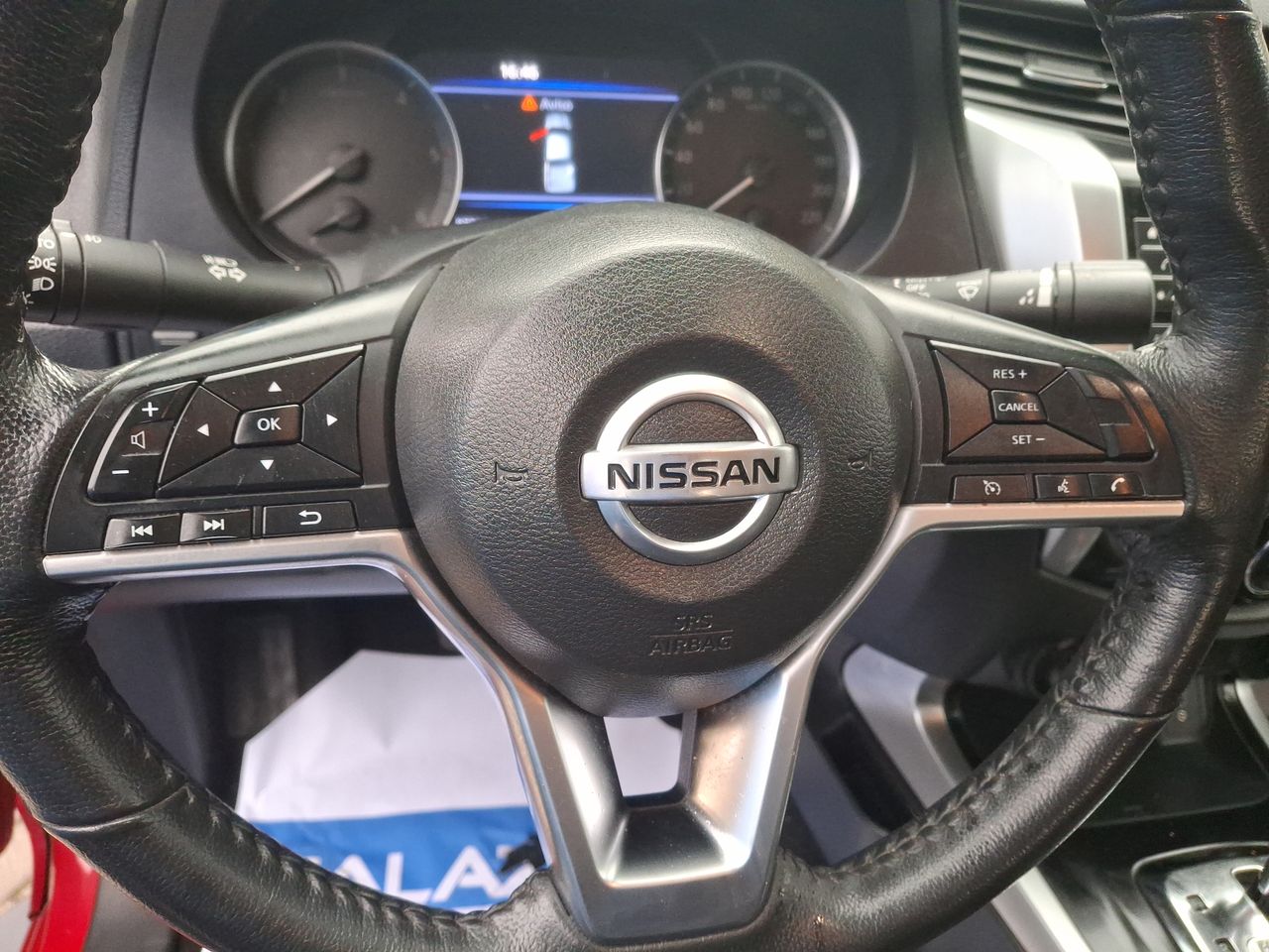 NISSAN - 26