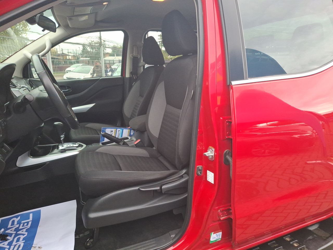 NISSAN - 24