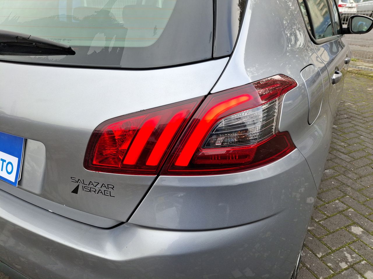 PEUGEOT - 20