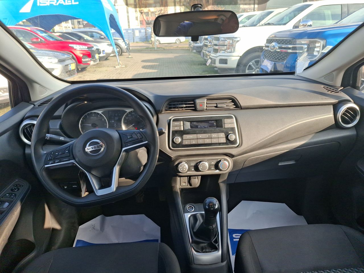 NISSAN - 30