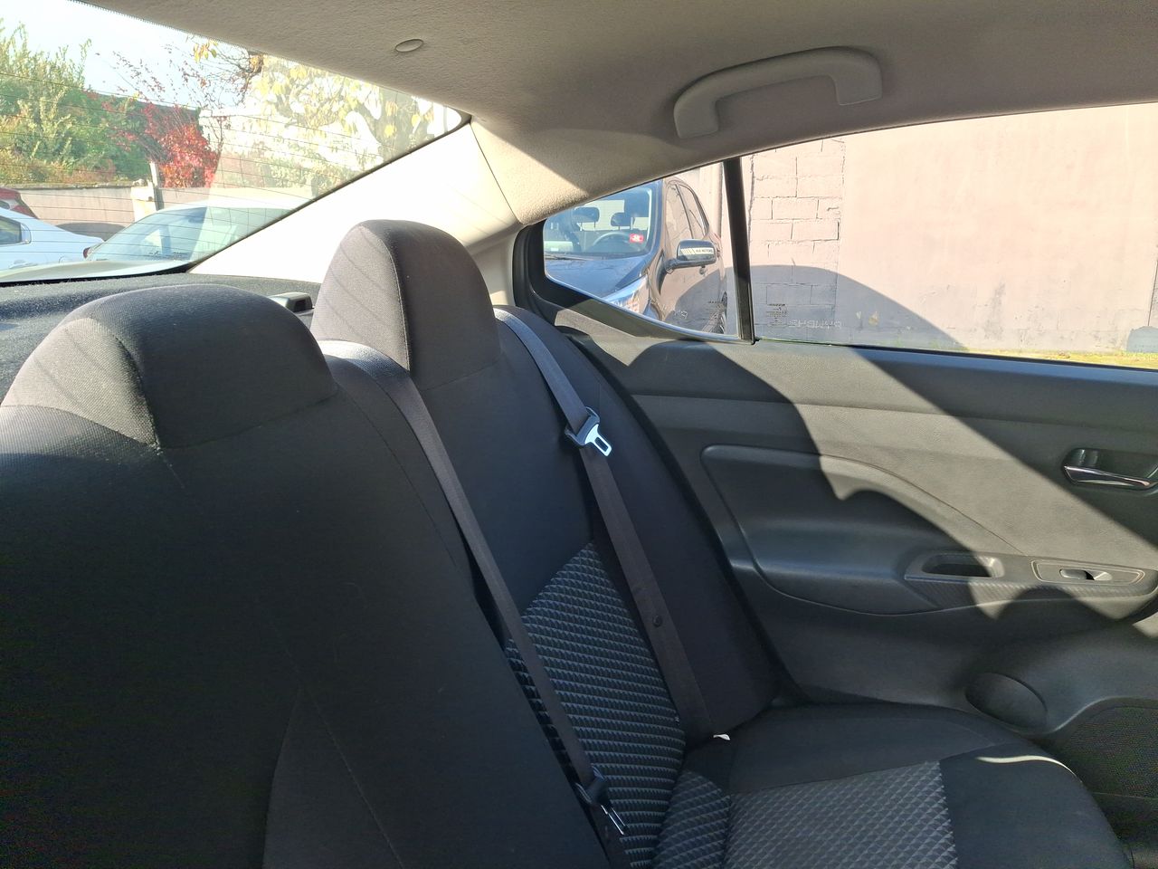 NISSAN - 14