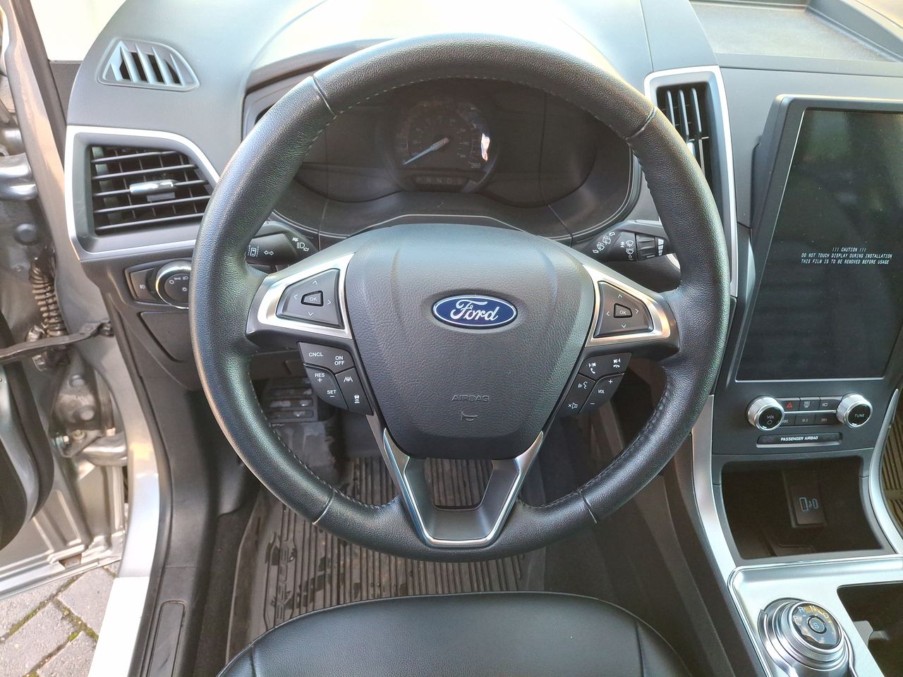 FORD - 25